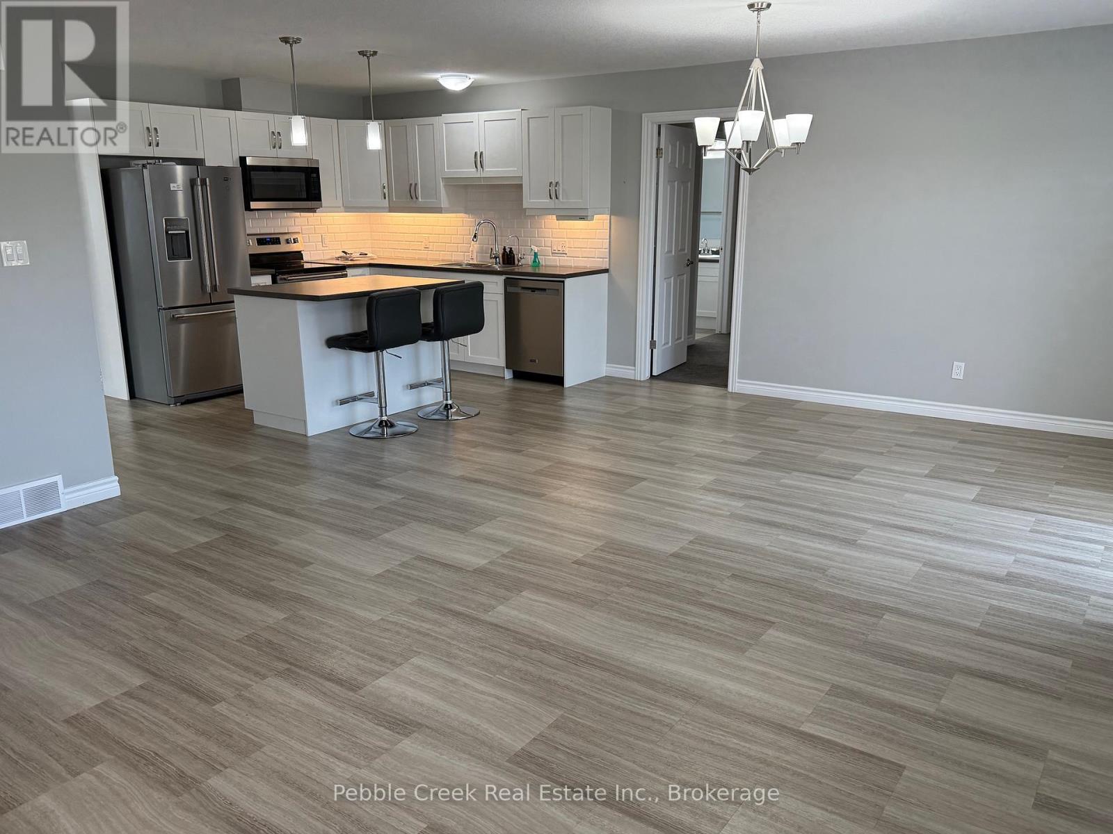 18 Windward Way N, Ashfield-Colborne-Wawanosh, Ontario  N7A 0B2 - Photo 12 - X12243649