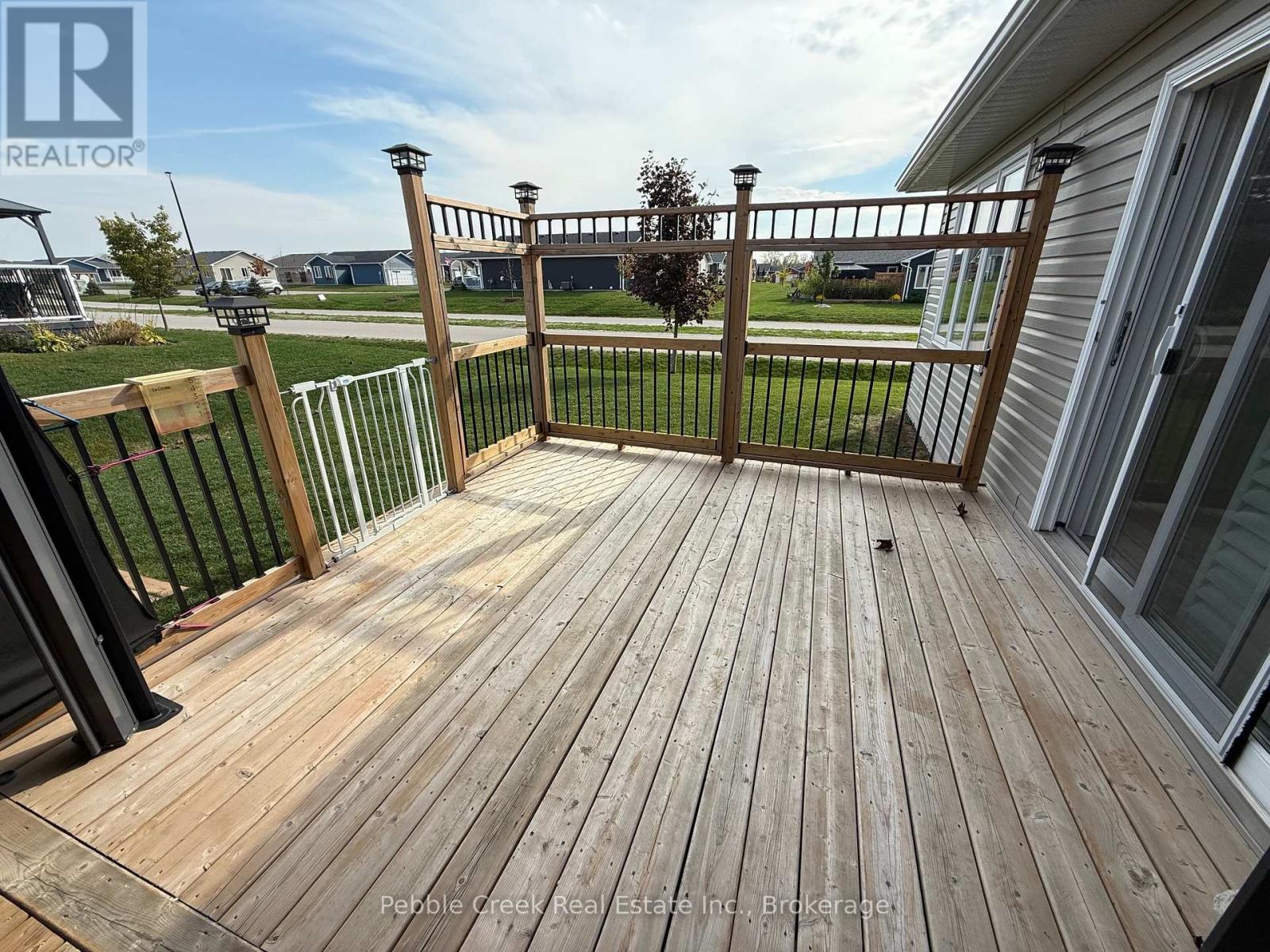 18 Windward Way N, Ashfield-Colborne-Wawanosh, Ontario  N7A 0B2 - Photo 27 - X12243649