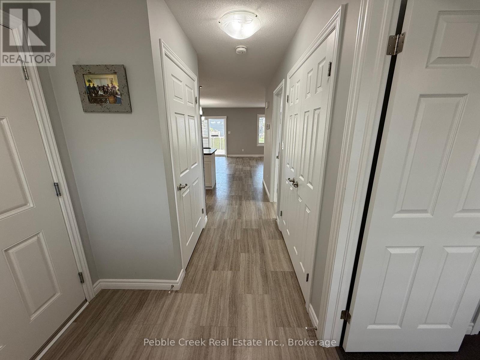 18 Windward Way N, Ashfield-Colborne-Wawanosh, Ontario  N7A 0B2 - Photo 5 - X12243649