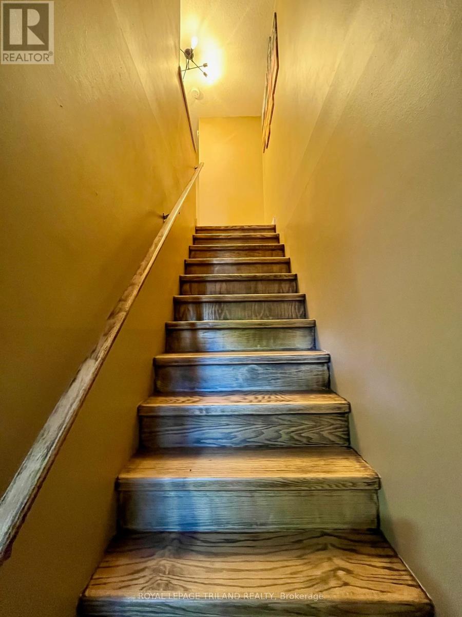 Photo 18 of 32 for 9 - 577 Third Street