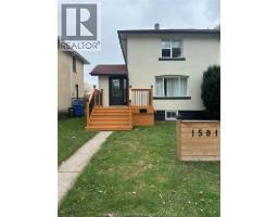 1581 BRUCE AVENUE, Windsor, Ontario