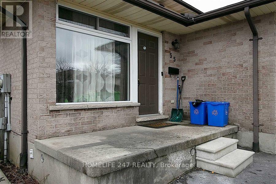 55 Galt Road, Stratford, Ontario  N5A 7S6 - Photo 2 - X12472151