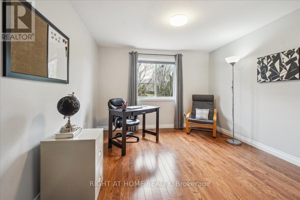 15 Alderson Drive, Cambridge, Ontario  N3C 4C6 - Photo 21 - X12472188