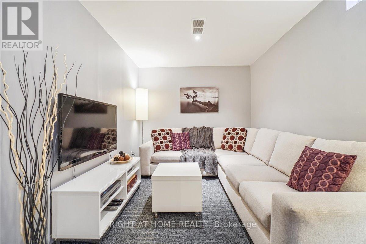 15 Alderson Drive, Cambridge, Ontario  N3C 4C6 - Photo 27 - X12472188