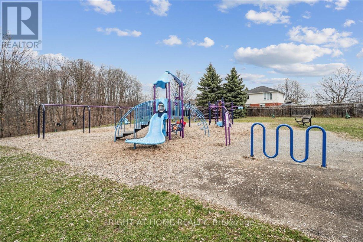 15 Alderson Drive, Cambridge, Ontario  N3C 4C6 - Photo 31 - X12472188