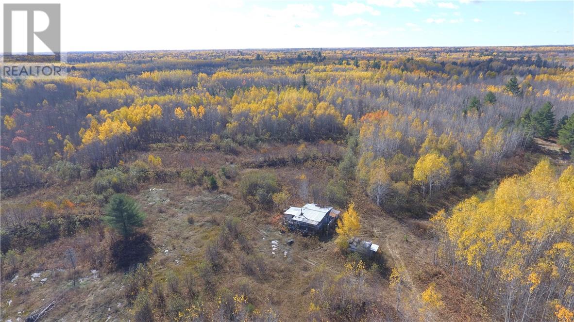 1536 Hwy 535, Noelville, Ontario  P0M 2N0 - Photo 7 - 2125295