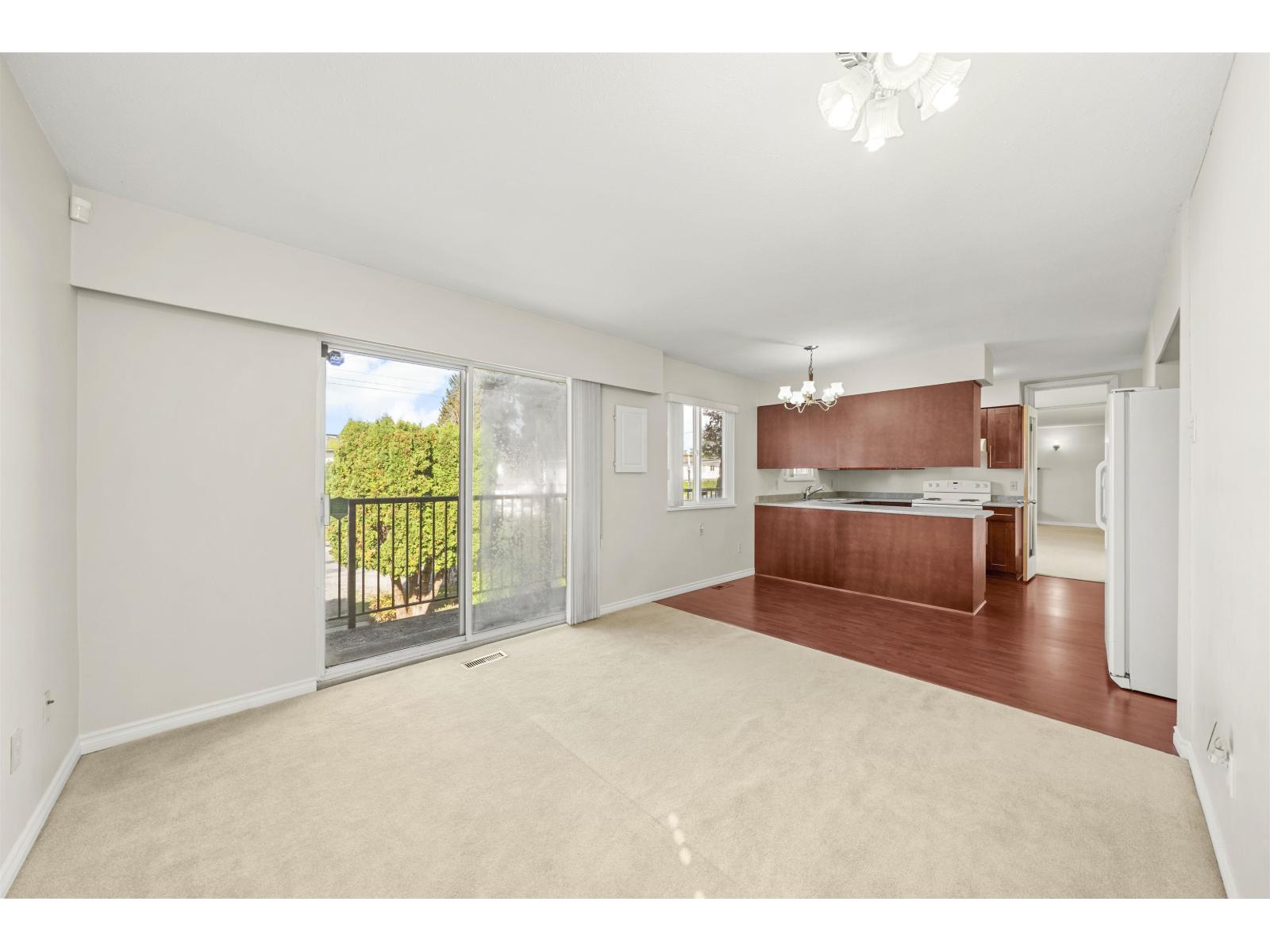 12178 97 Avenue, Surrey, British Columbia  V3V 2C9 - Photo 7 - R3059986