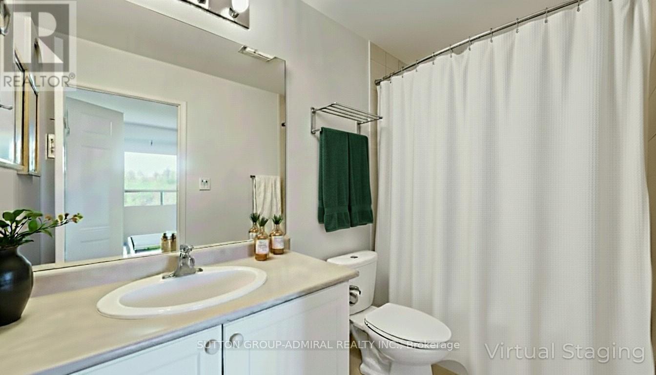 303 - 778 Sheppard Avenue W, Toronto (Bathurst Manor), Ontario  M3H 6B7 - Photo 12 - C12472214