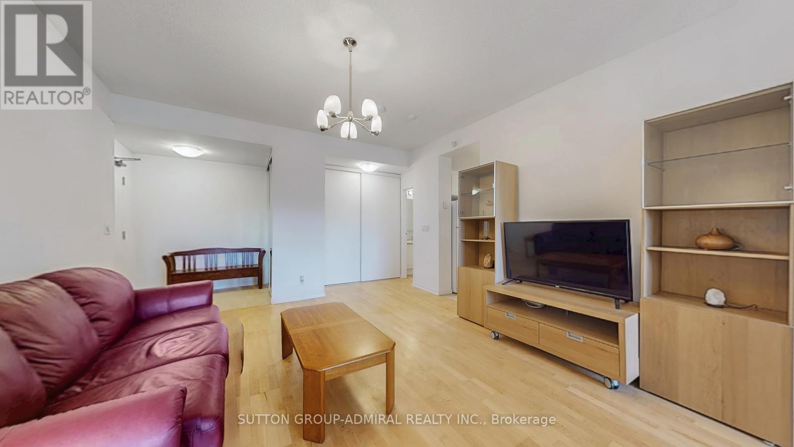 303 - 778 Sheppard Avenue W, Toronto (Bathurst Manor), Ontario  M3H 6B7 - Photo 16 - C12472214