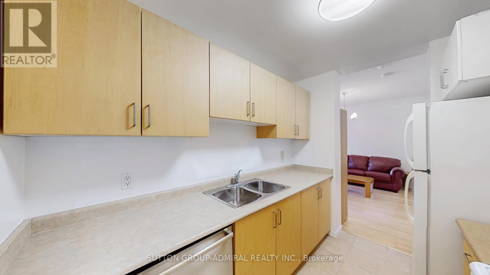 303 - 778 Sheppard Avenue W, Toronto (Bathurst Manor), Ontario  M3H 6B7 - Photo 19 - C12472214