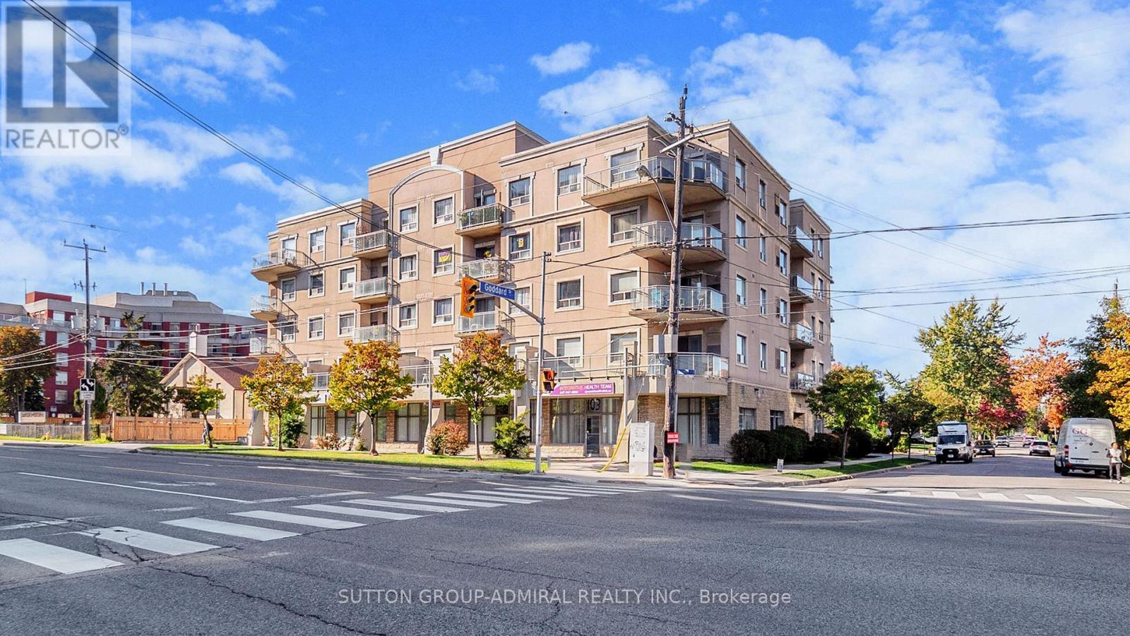 303 - 778 Sheppard Avenue W, Toronto (Bathurst Manor), Ontario  M3H 6B7 - Photo 2 - C12472214