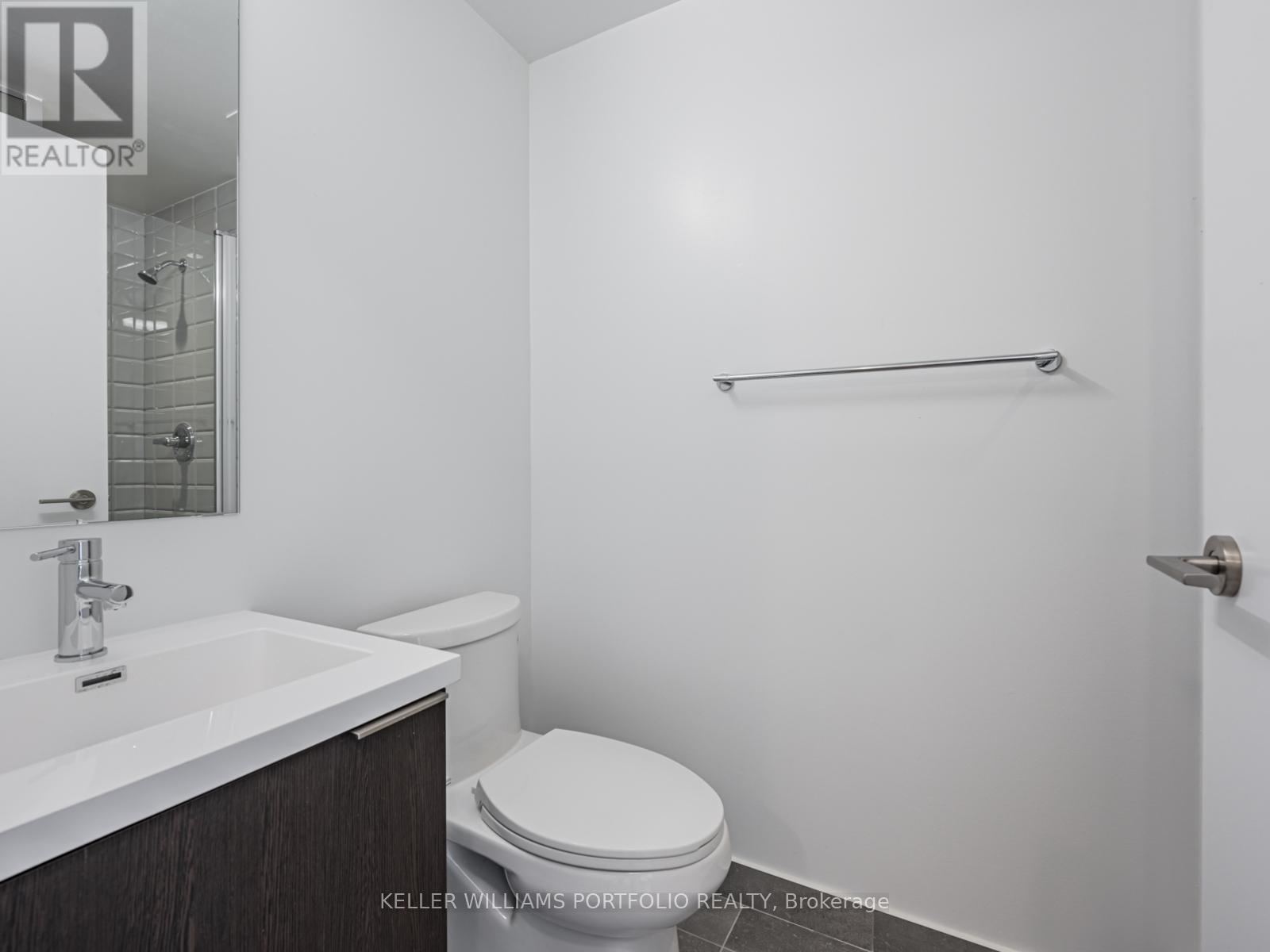 1702 - 203 College Street, Toronto, Ontario  M5T 0C8 - Photo 18 - C12472242