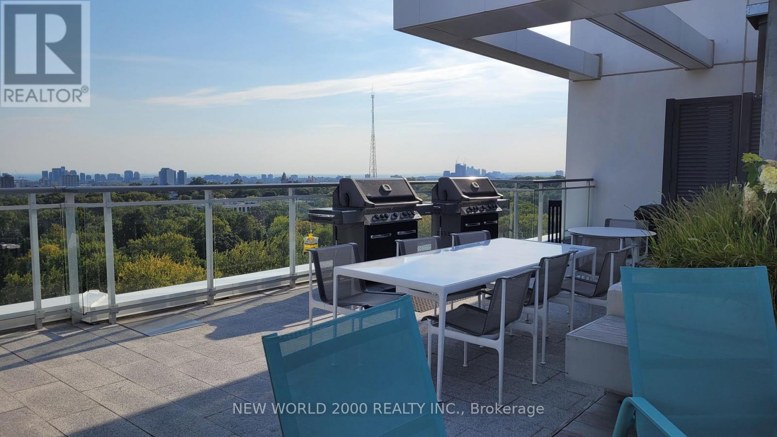 806 - 223 St Clair Avenue W, Toronto, Ontario  M4V 0A5 - Photo 17 - C12472291