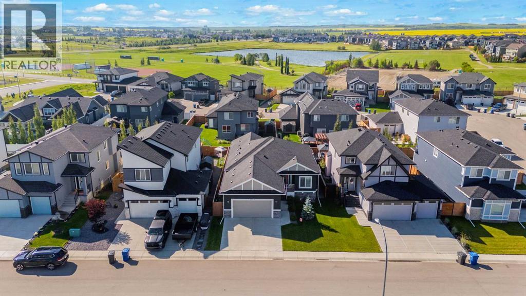 1366 Lackner Boulevard, Carstairs, Alberta  T0M 0N0 - Photo 2 - A2253262