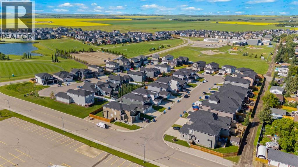 1366 Lackner Boulevard, Carstairs, Alberta  T0M 0N0 - Photo 45 - A2253262