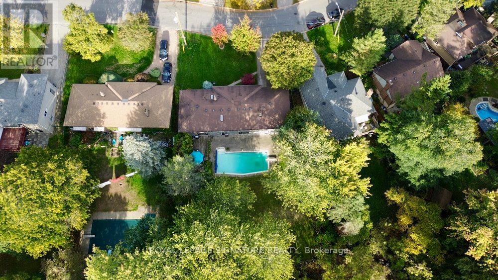 23 Burnview Crescent, Toronto (Woburn), Ontario  M1H 1B4 - Photo 46 - E12472271