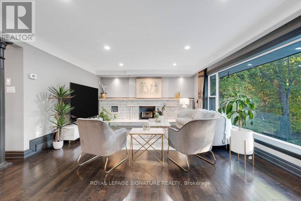 23 Burnview Crescent, Toronto (Woburn), Ontario  M1H 1B4 - Photo 6 - E12472271