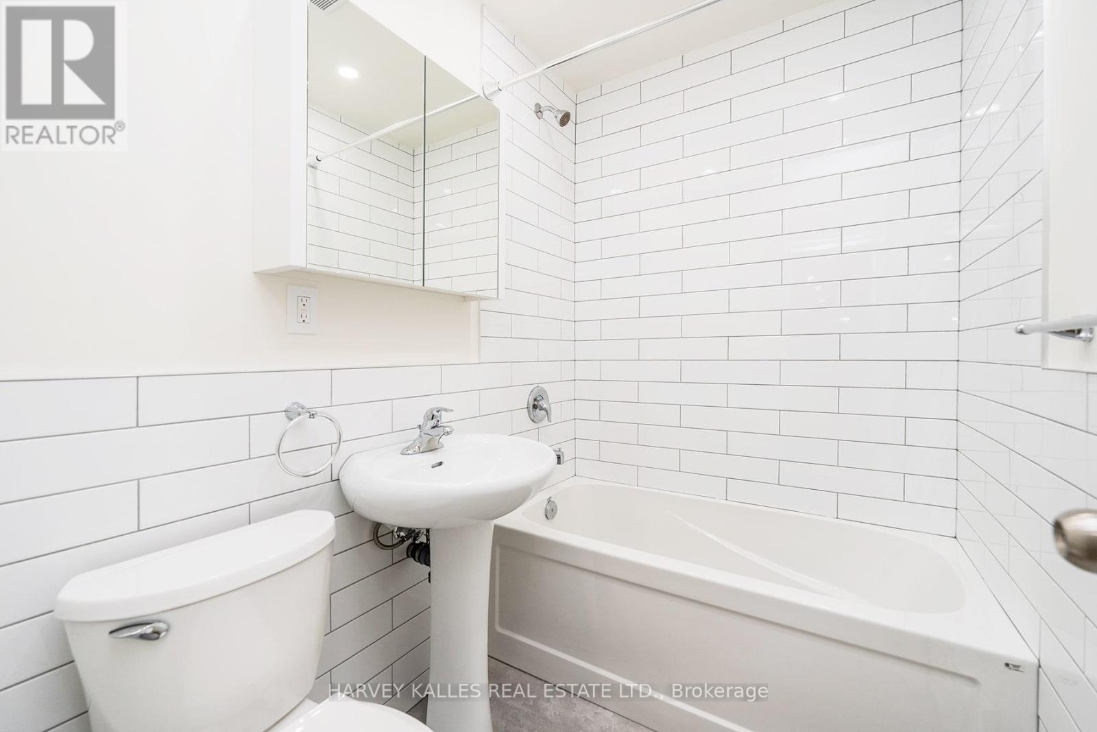 405 - 1751 Victoria Park Avenue, Toronto, Ontario  M1R 1S1 - Photo 23 - E12472281