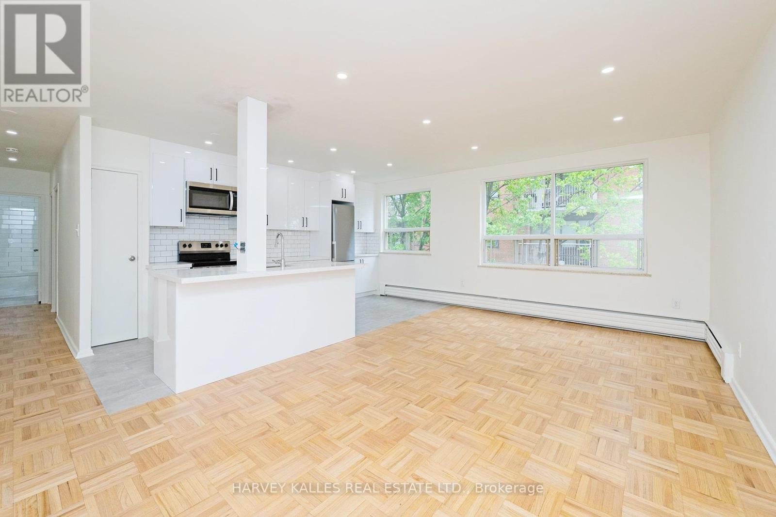 405 - 1751 Victoria Park Avenue, Toronto, Ontario  M1R 1S1 - Photo 4 - E12472281