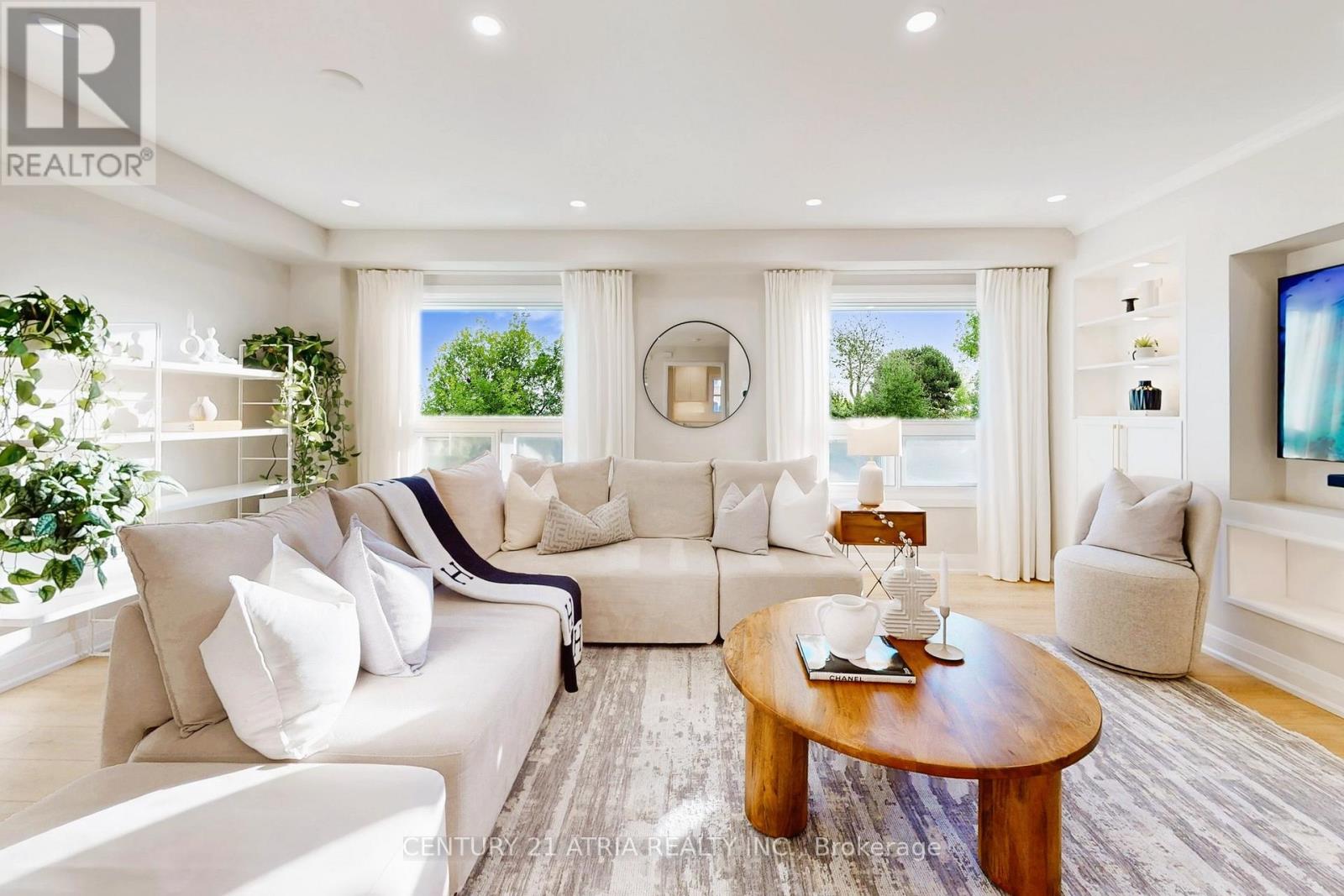 60 HUXTABLE LANE, Toronto, Ontario