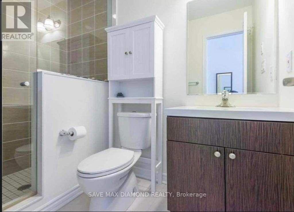 10 Minlow Way, Aurora, Ontario  L4G 0Y2 - Photo 5 - N12472234