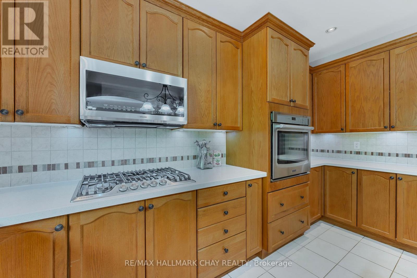 41 Cindy Lane, Adjala-Tosorontio (Lisle), Ontario  L0M 1M0 - Photo 17 - N12472240