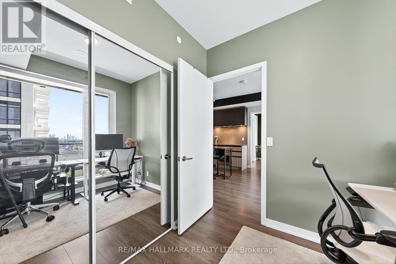 901 - 7950 Bathurst Street, Vaughan (Beverley Glen), Ontario  L4J 0L4 - Photo 21 - N12472308