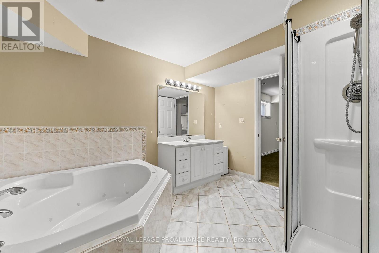 273 Parkview Hills Drive, Cobourg, Ontario  K9A 5S3 - Photo 41 - X12418619