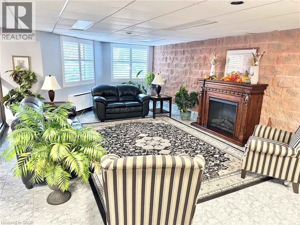 11 Mill Pond Court Unit# 103, Simcoe, Ontario  N3Y 5J5 - Photo 3 - 40780702