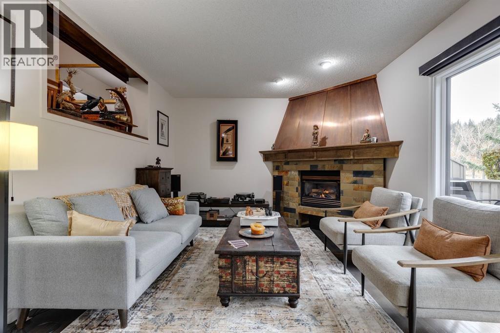 3841 Point Mckay Road Nw, Calgary, Alberta  T3B 4V7 - Photo 6 - A2265055