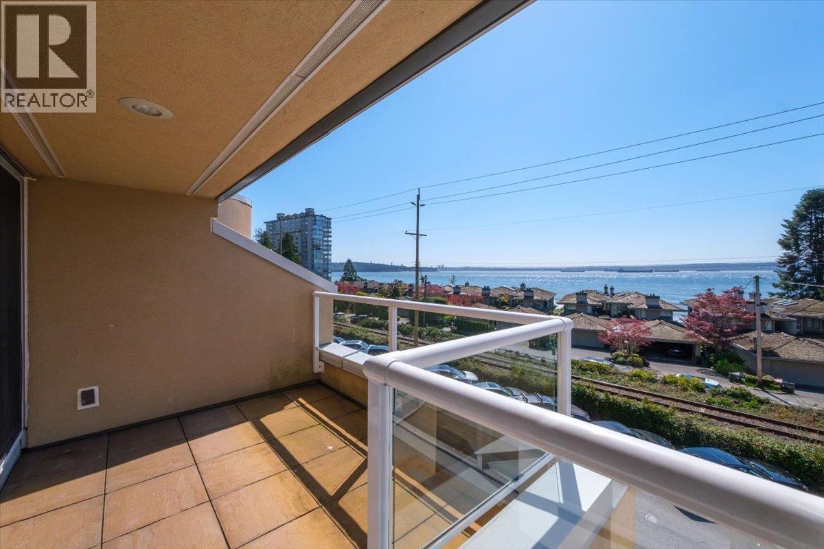 302 2455 Bellevue Avenue, West Vancouver, British Columbia  V7V 1E1 - Photo 25 - R3043202