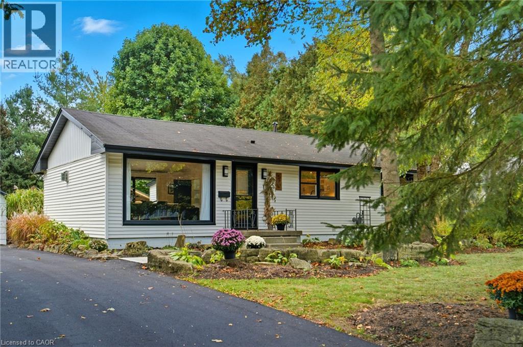 570 Westview Avenue, Ancaster, Ontario  L9G 1N9 - Photo 2 - 40779524