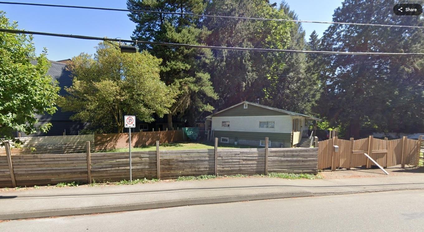 2532 E Bourquin Crescent, Abbotsford, British Columbia  V2S 1Y4 - Photo 2 - R3060028