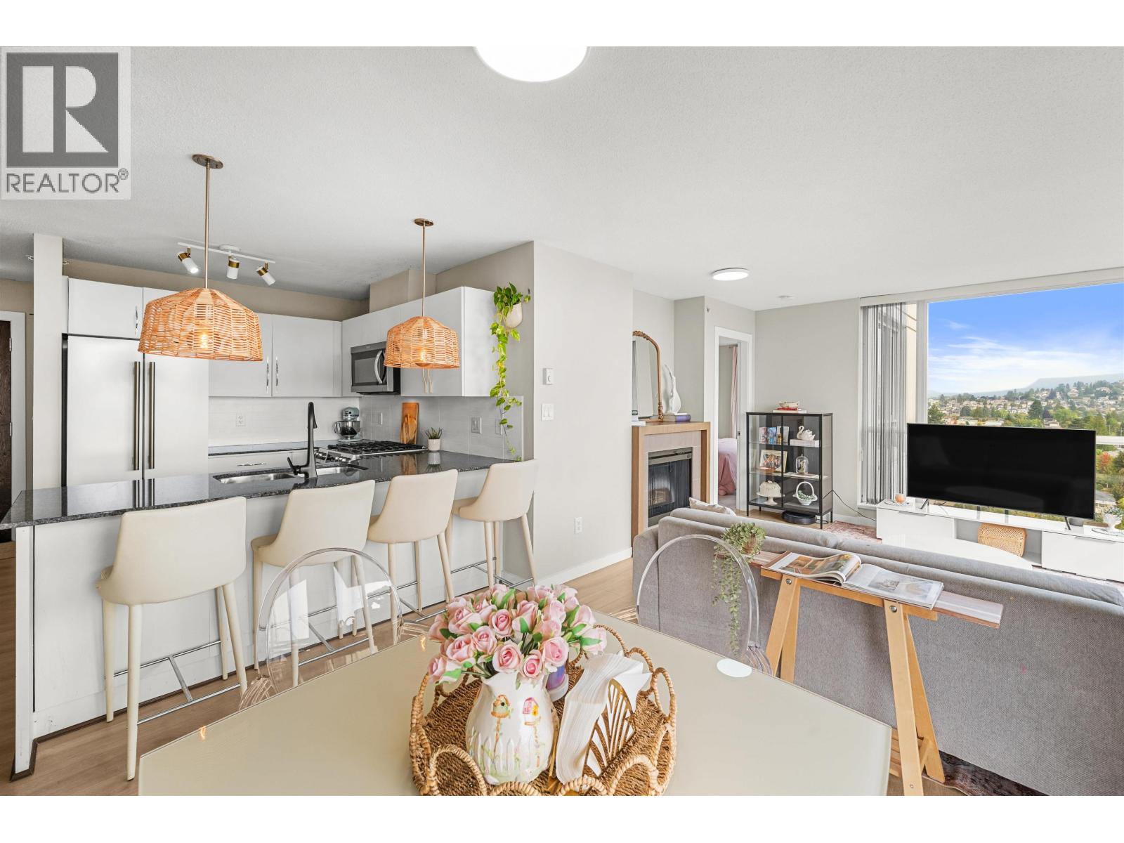 2306 4888 Brentwood Drive, Burnaby, British Columbia  V5C 0C6 - Photo 5 - R3045330