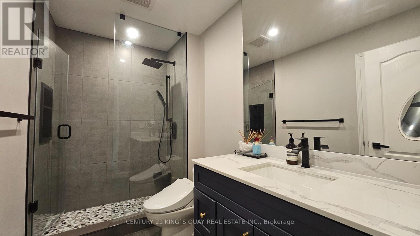 759 Cornell Rouge Boulevard, Markham, Ontario  L6B 0K2 - Photo 28 - N12418480
