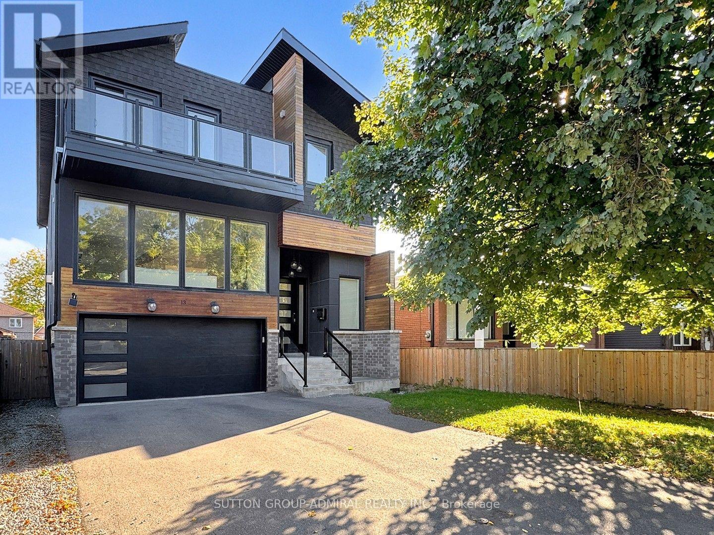 13 ELDER AVENUE, Toronto, Ontario