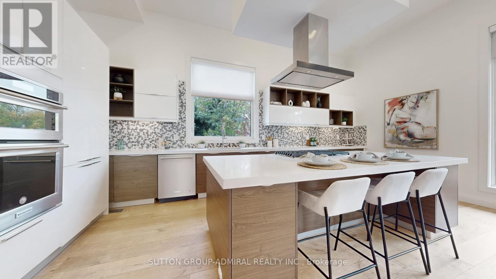 13 Elder Avenue, Toronto, Ontario  M8V 2J4 - Photo 12 - W12472205
