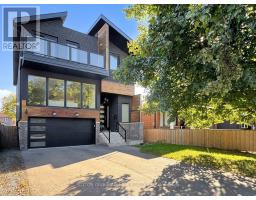 13 ELDER AVENUE, Toronto, Ontario