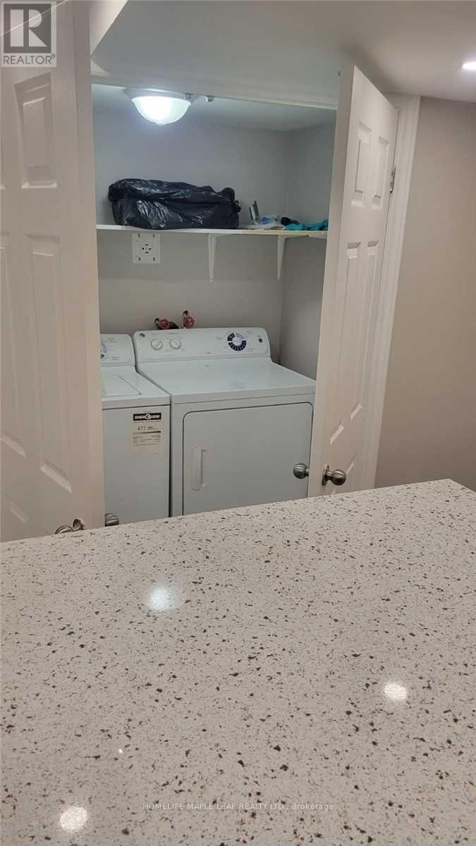 Bsmt - 10 Templeton Court, Brampton, Ontario  L6P 3B2 - Photo 14 - W12472215