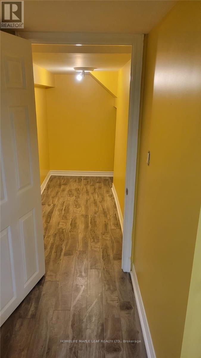 Bsmt - 10 Templeton Court, Brampton, Ontario  L6P 3B2 - Photo 7 - W12472215