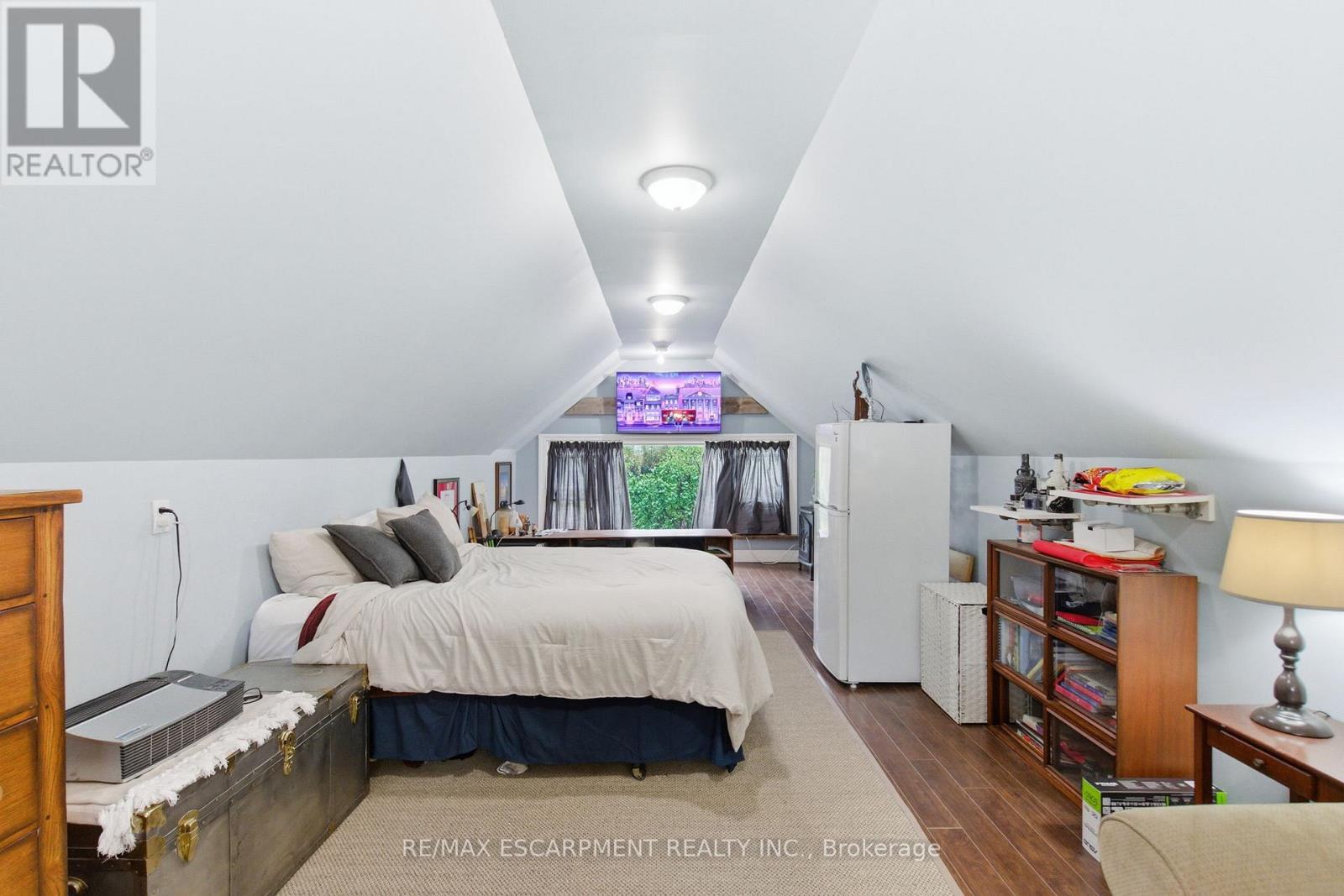 792 Old York Road, Burlington, Ontario  L7P 4X9 - Photo 32 - W12472277