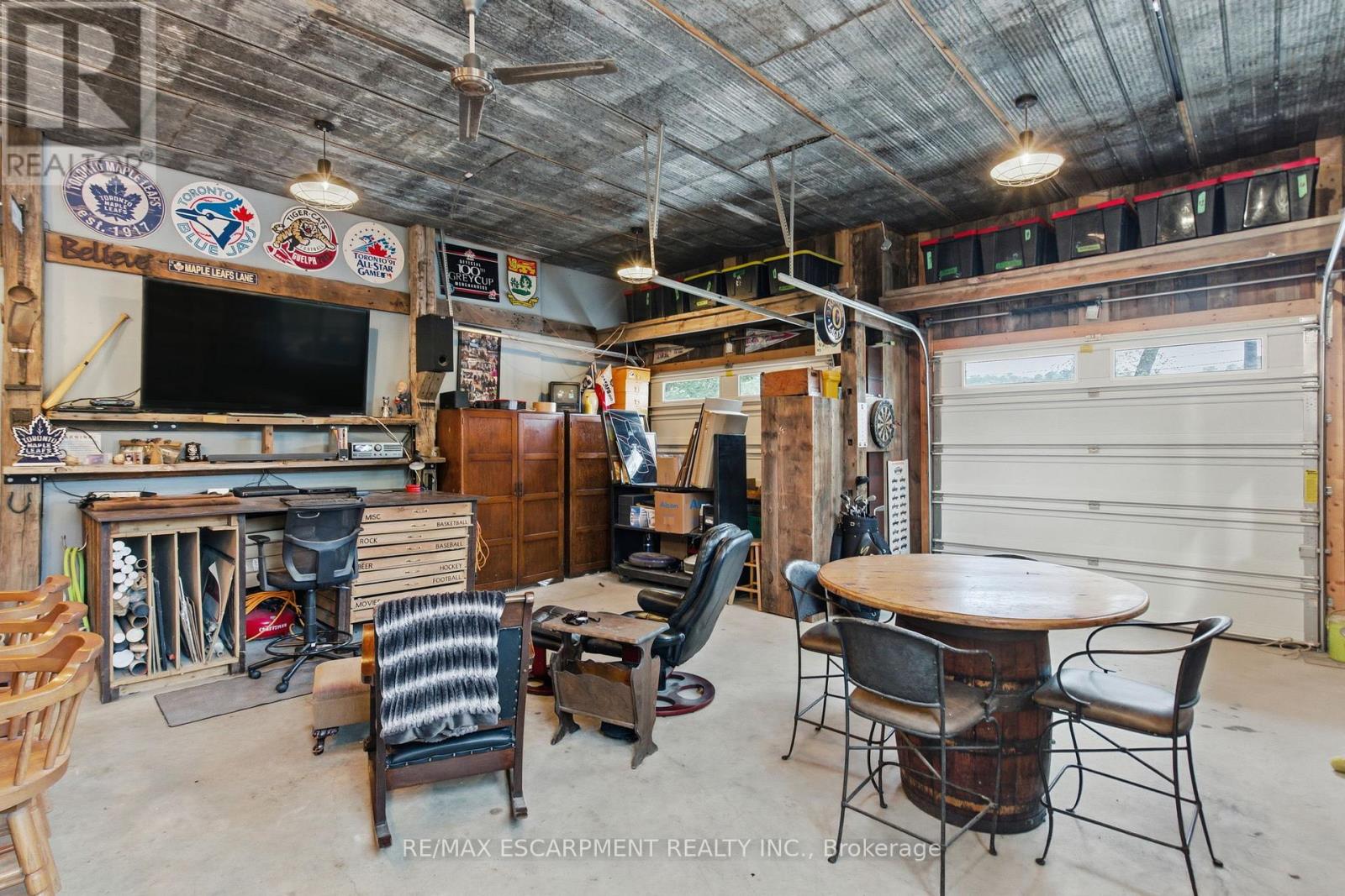 792 Old York Road, Burlington, Ontario  L7P 4X9 - Photo 34 - W12472277