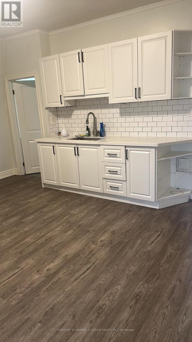 1 - 1528 Queen Street W, Toronto, Ontario  M6R 1A4 - Photo 10 - W12472284