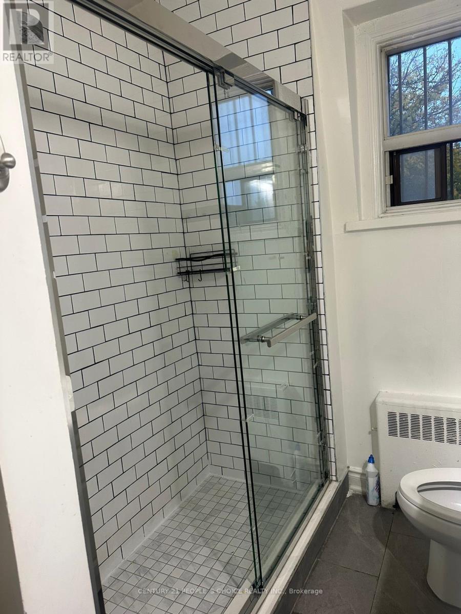 1 - 1528 Queen Street W, Toronto, Ontario  M6R 1A4 - Photo 14 - W12472284