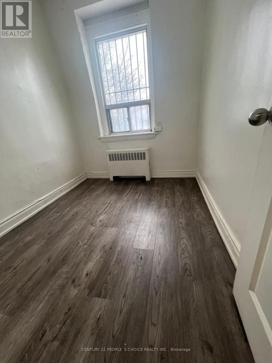 1 - 1528 Queen Street W, Toronto, Ontario  M6R 1A4 - Photo 4 - W12472284