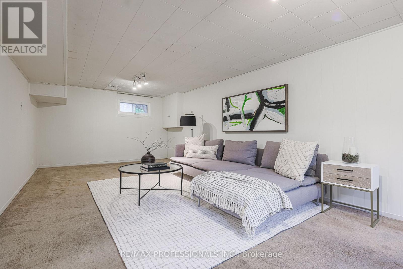 9 Donalbain Crescent, Markham (Royal Orchard), Ontario  L3T 3S3 - Photo 38 - N12472173