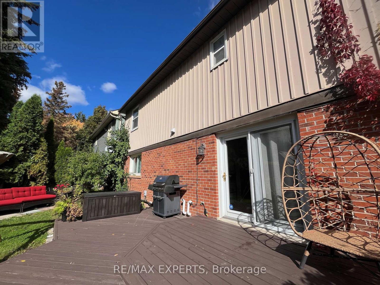 4 Amos Maynard Circle, Vaughan, Ontario  L4L 3B8 - Photo 13 - N12438909