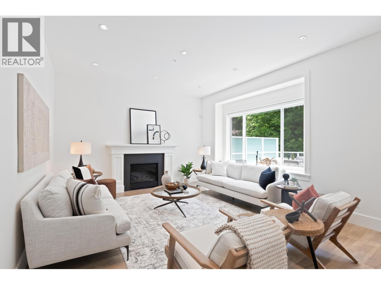 23184 136 Avenue, Maple Ridge, British Columbia  V4R 2R5 - Photo 6 - R3015905
