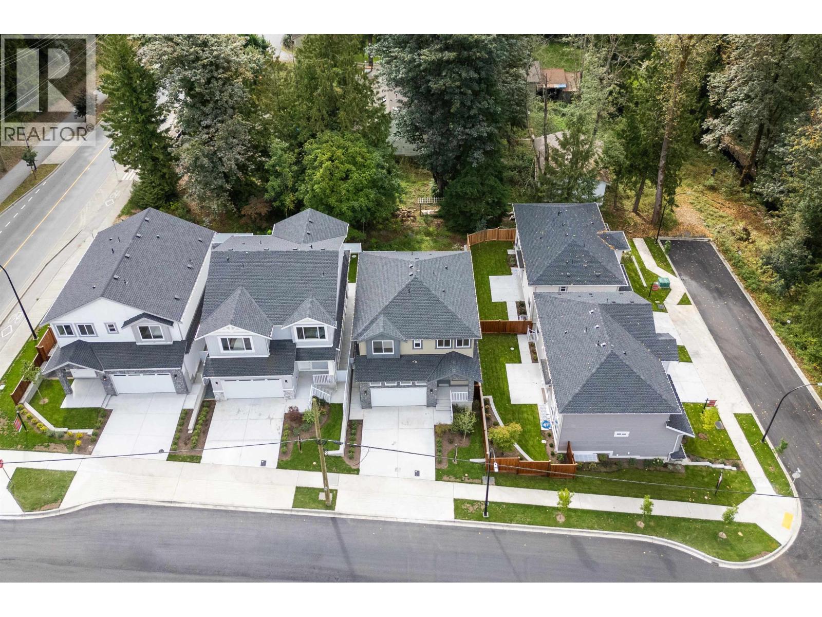23184 136 Avenue, Maple Ridge, British Columbia  V4R 2R5 - Photo 2 - R3015905