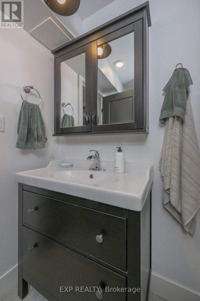 1276 Crumlin Side Road, London East (East J), Ontario  N5V 1R8 - Photo 46 - X12472350